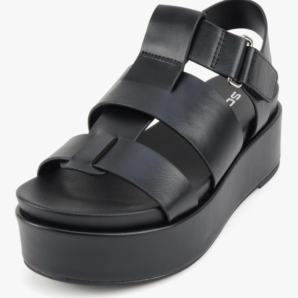 Soda Black Platform Sandals with Chunky Design - Picture 1 of 7